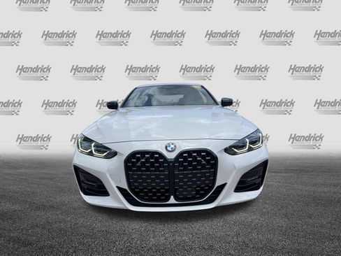 Used 2024 BMW 430i Coupe w/ M Sport Package RWD image 3