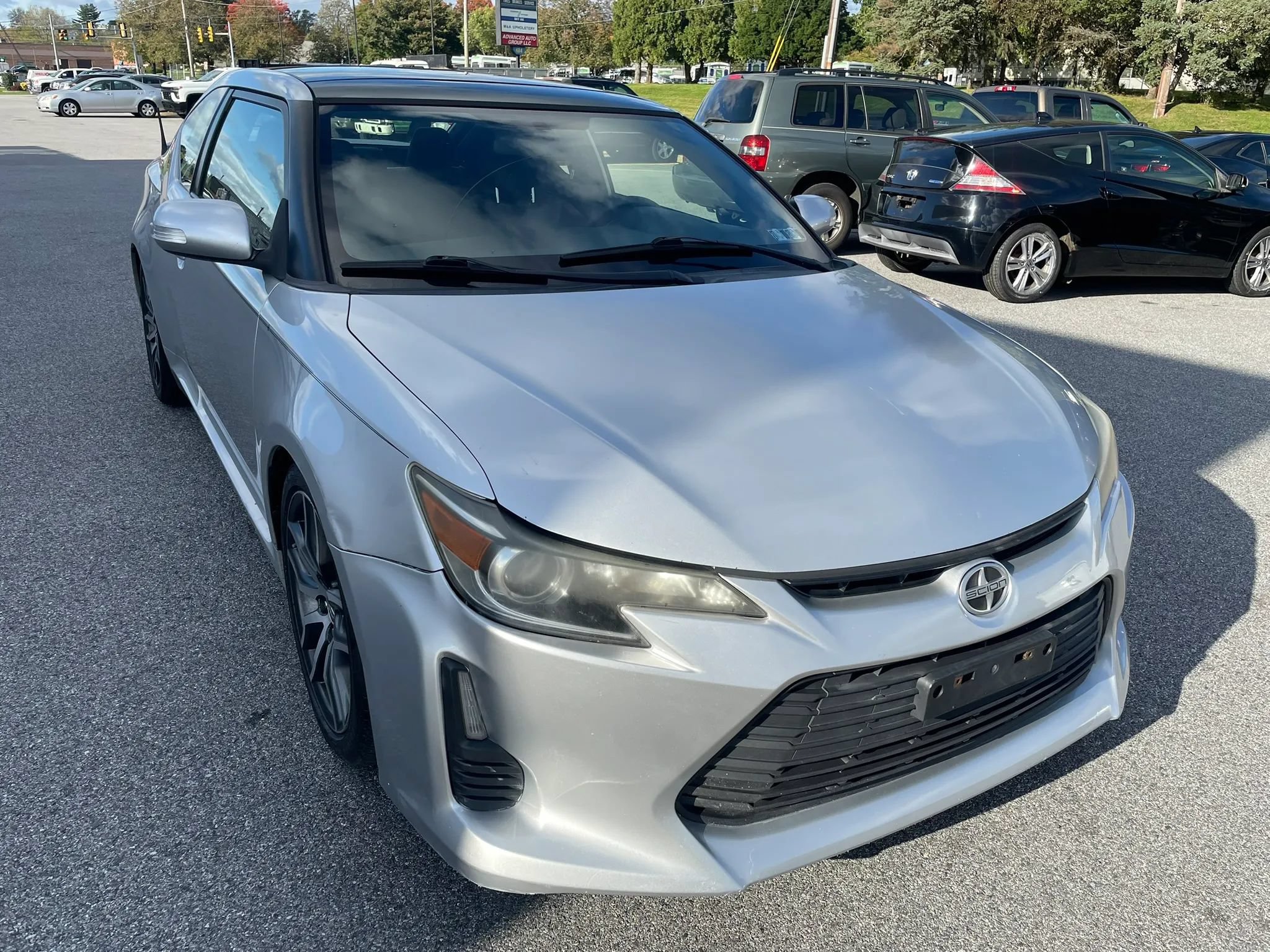 Used 2014 Scion tC FWD image 1