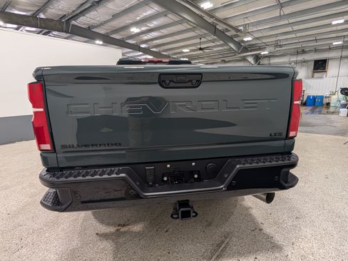 Used 2026 Chevrolet Silverado 2500 LTZ w/ Trail Boss Package AWD/4WD image 9
