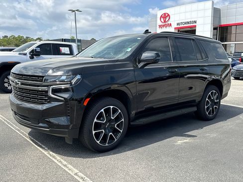 Used 2022 Chevrolet Tahoe RST w/ Luxury Package AWD/4WD image 7