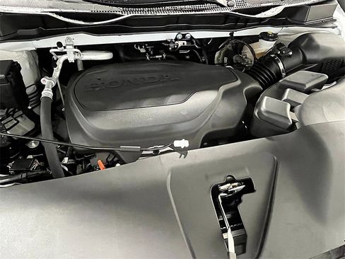 New 2026 Honda Odyssey Touring image 12