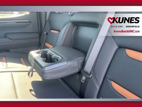 New 2026 GMC Sierra 1500 AT4 w/ AT4 Premium Package AWD/4WD image 35