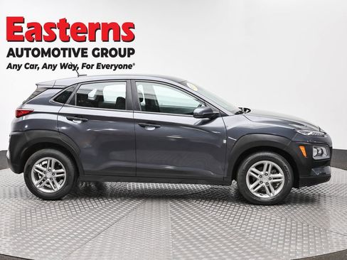 Used 2019 Hyundai Kona SE image 4