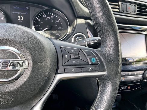 Used 2019 Nissan Rogue SL w/ Premium Package AWD/4WD image 23