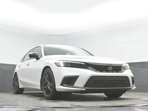 Used 2023 Honda Civic Sport image 27