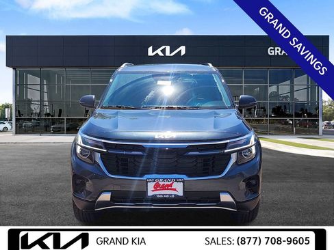 New 2026 Kia Seltos EX image 3