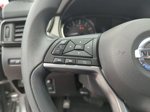 Certified 2020 Nissan Rogue S FWD image 41