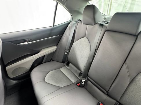 Used 2023 Toyota Camry LE AWD/4WD image 14