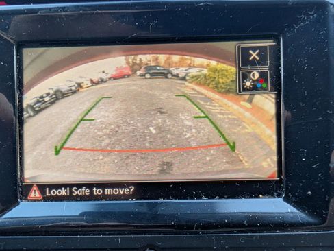 Used 2016 Volkswagen Tiguan S image 19