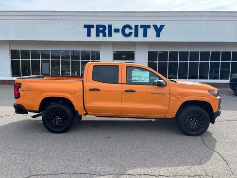 New 2026 Chevrolet Colorado W/T w/ WT Custom Package AWD/4WD image 7