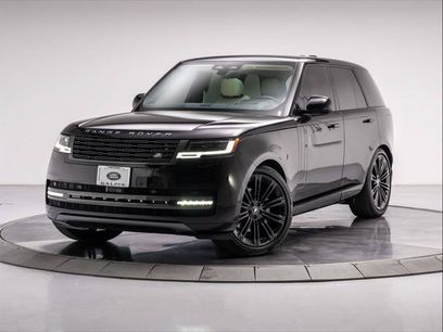 Used 2025 Land Rover Range Rover SE