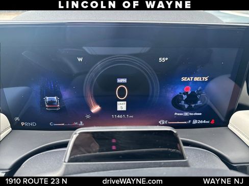 Used 2025 Lincoln Aviator AWD image 17