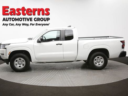 Used 2023 Nissan Frontier S w/ Technology Package image 59