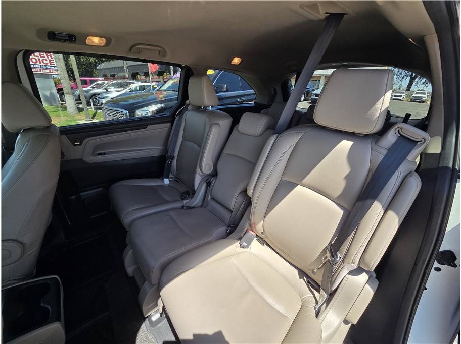 Used 2024 Honda Odyssey EX-L image 10