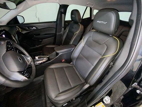 Used 2026 Chevrolet Trax ACTIV w/ Driver Confidence Package FWD image 17