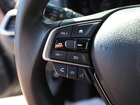 Used 2020 Honda Accord EX image 23