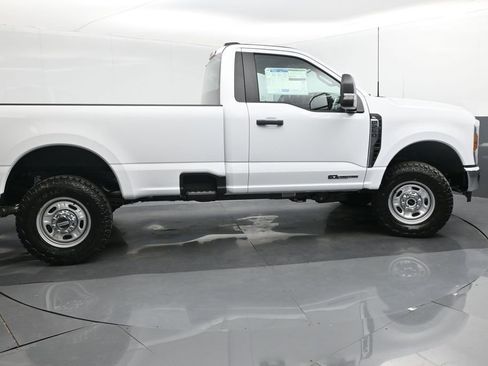New 2026 Ford F250 XL image 7