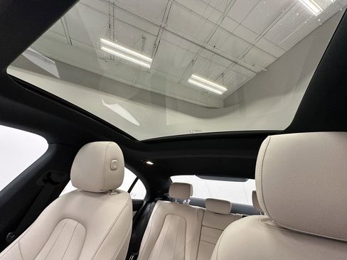 Certified 2025 Mercedes-Benz CLA 250 4MATIC image 33