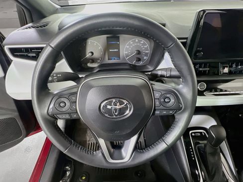Used 2025 Toyota Corolla SE FWD image 11