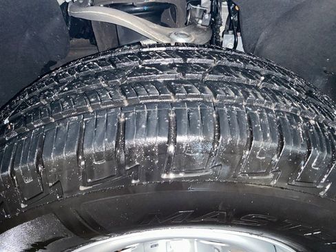 Used 2023 Chevrolet Silverado 1500 W/T w/ WT Convenience Package image 12