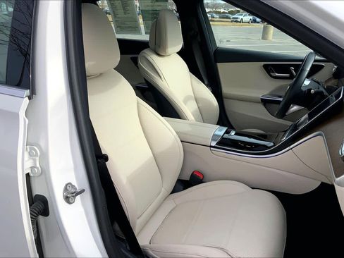 Certified 2023 Mercedes-Benz C 300 4MATIC Sedan image 8