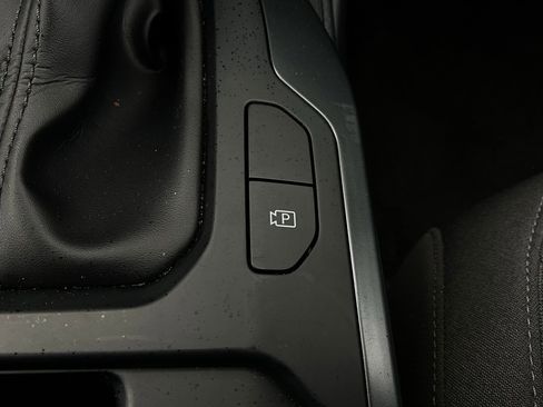 Used 2025 Kia K4 LXS image 23