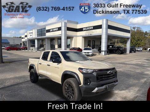 Certified 2024 Chevrolet Colorado Trail Boss w/ Advanced Trailering Package image 1