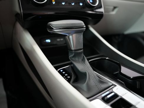 Used 2022 Hyundai Tucson SE image 27