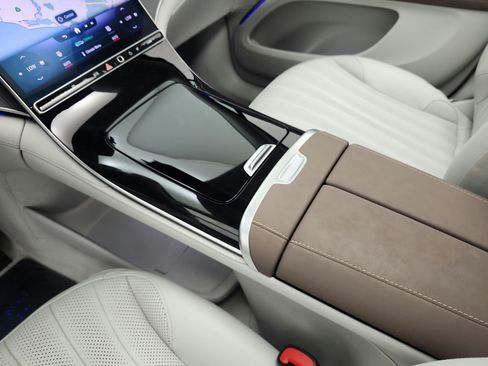 Certified 2023 Mercedes-Benz EQS 450+ SUV image 11