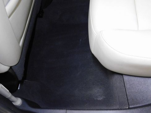 Used 2021 Cadillac XT4 Premium Luxury image 77