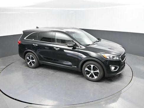 Used 2018 Kia Sorento EX AWD/4WD image 35