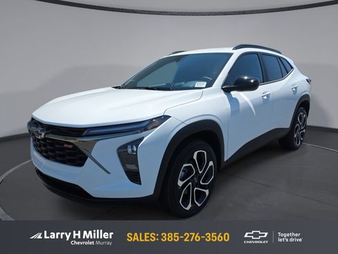 New 2026 Chevrolet Trax RS w/ Driver Confidence Package FWD image 1