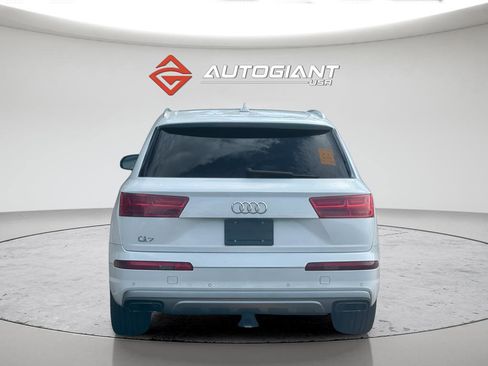 Used 2019 Audi Q7 2.0T Premium w/ Convenience Package AWD/4WD image 4