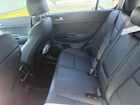 Used 2020 Kia Sportage EX w/ EX Technology Package FWD image 7