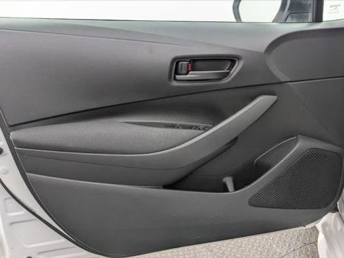 Used 2024 Toyota Corolla LE image 13