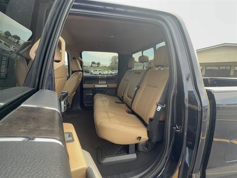 Used 2022 Ford F250 Lariat image 17