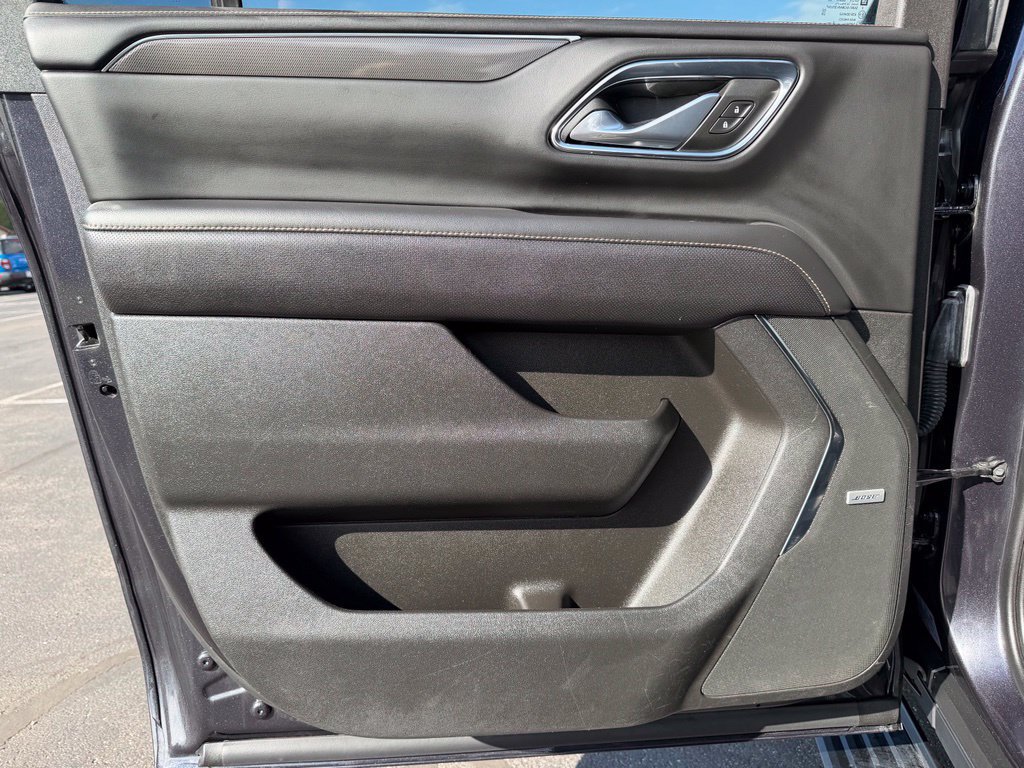 Used 2023 GMC Yukon XL AT4 w/ AT4 Premium Package AWD/4WD image 20