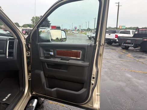 Used 2011 RAM 2500 Laramie w/ Cold Weather Group AWD/4WD image 31