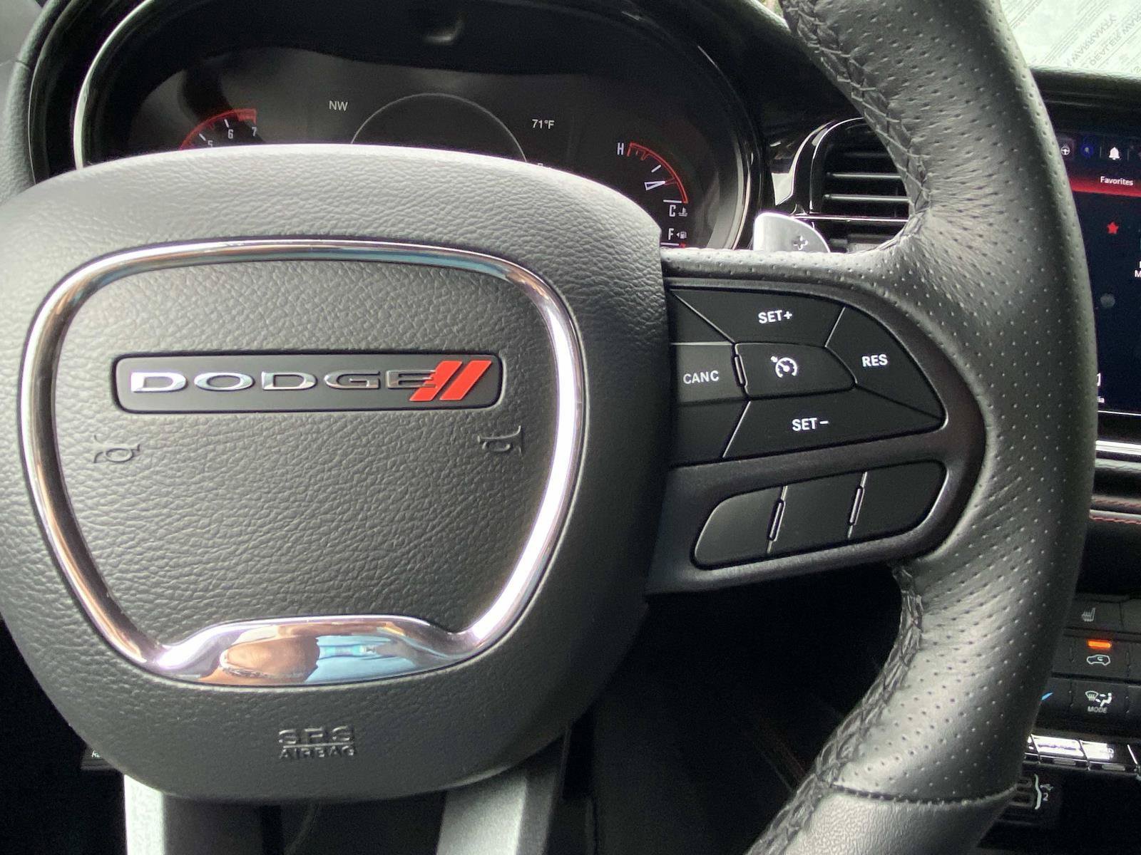 Used 2025 Dodge Durango GT RWD image 42