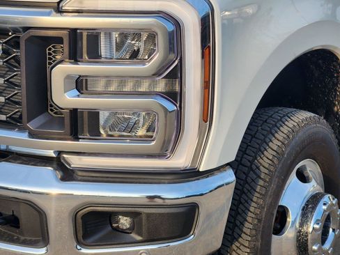 New 2026 Ford F350 Lariat w/ Lariat Ultimate Package AWD/4WD image 4