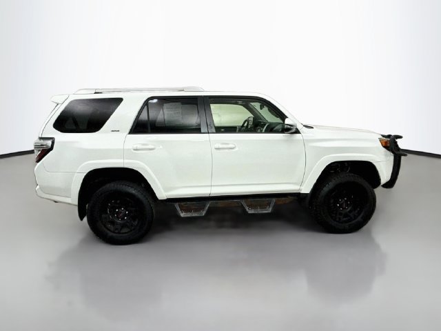 Used 2018 Toyota 4Runner SR5 Premium AWD/4WD image 8