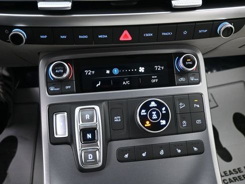 Used 2023 Hyundai Palisade Calligraphy w/ Cargo Package image 17