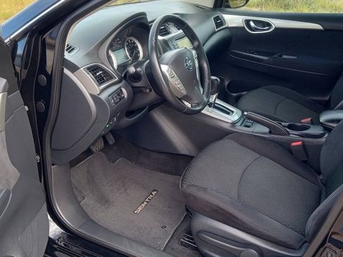 Used 2015 Nissan Sentra SR FWD image 10