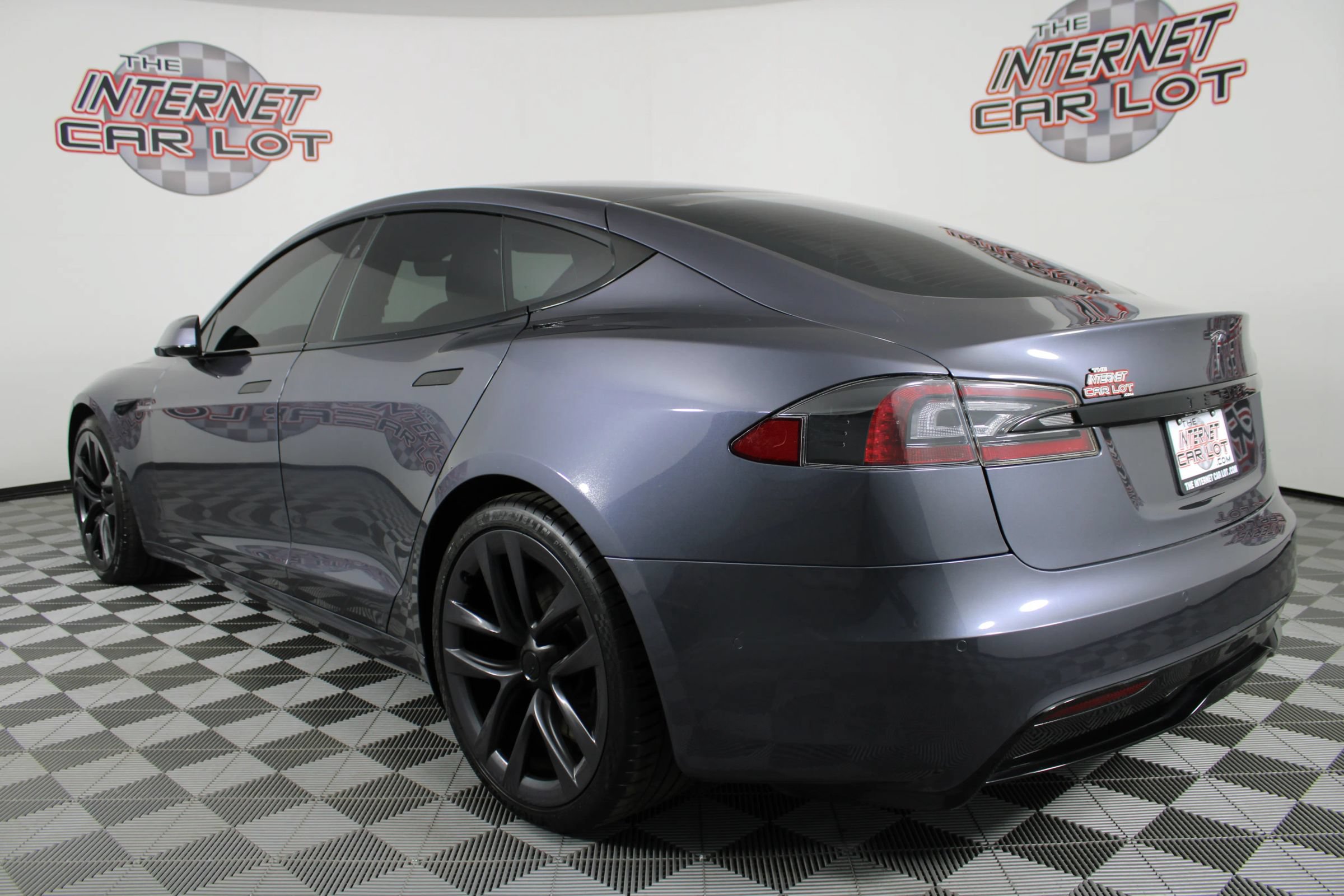 Used 2021 Tesla Model S Plaid AWD/4WD image 5