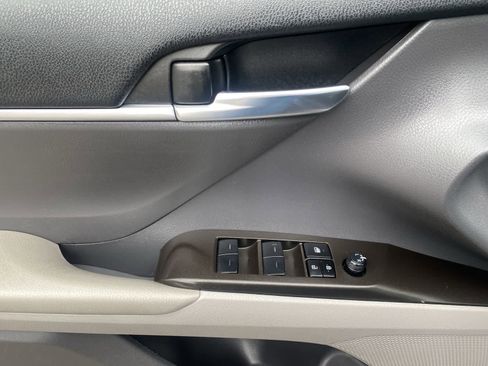 Used 2023 Toyota Camry LE image 22