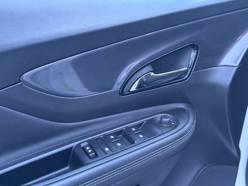 Used 2022 Buick Encore Preferred w/ Safety Package image 12