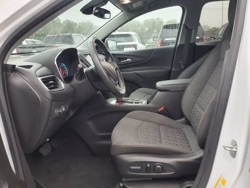 Certified 2022 Chevrolet Equinox LT FWD image 20