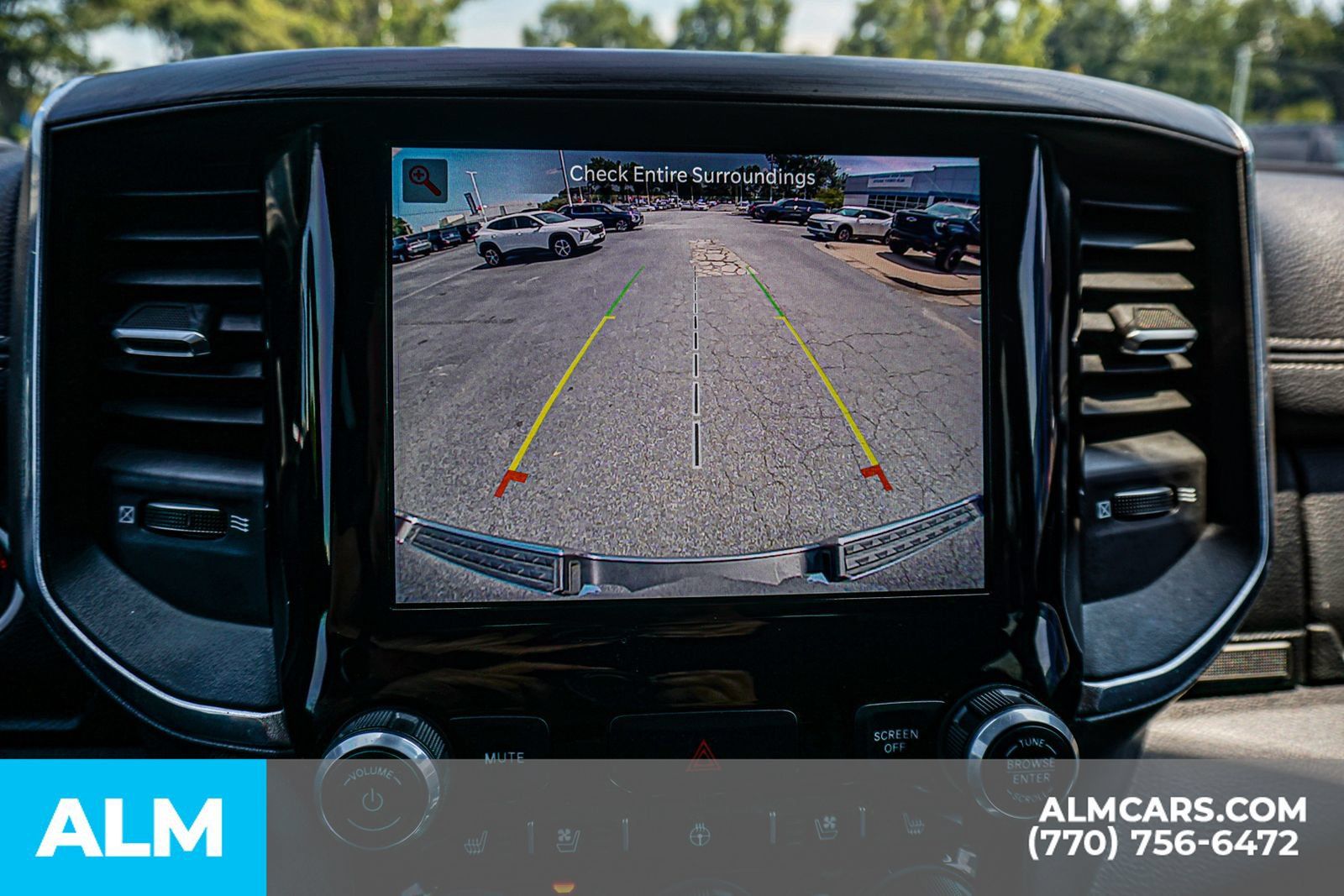 Used 2024 RAM 1500 Laramie AWD/4WD image 38