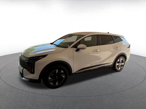 Used 2026 Kia Sportage LX AWD/4WD image 8