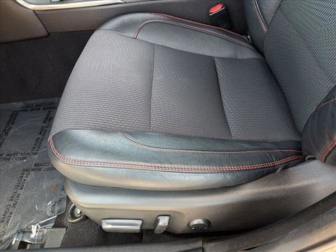 Used 2016 Toyota Camry SE FWD image 10